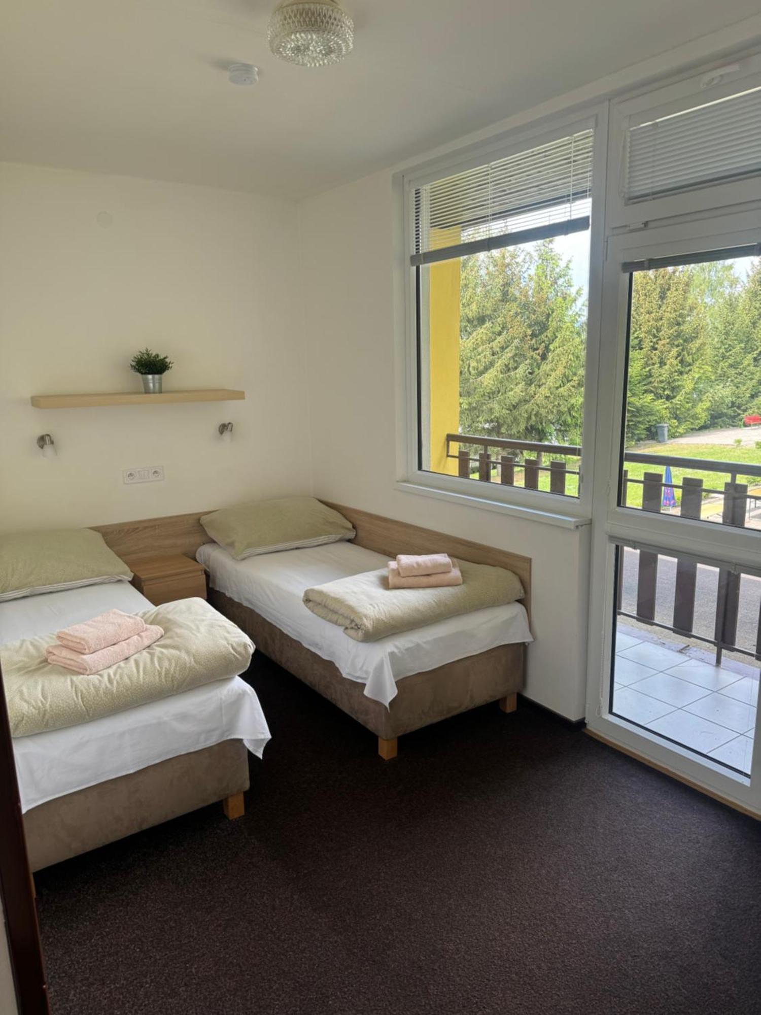 Hotel Formule Decin Kültér fotó