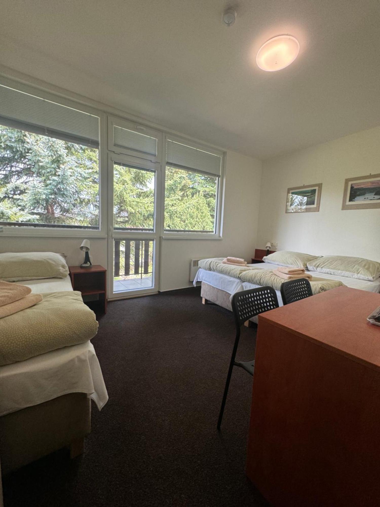 Hotel Formule Decin Kültér fotó