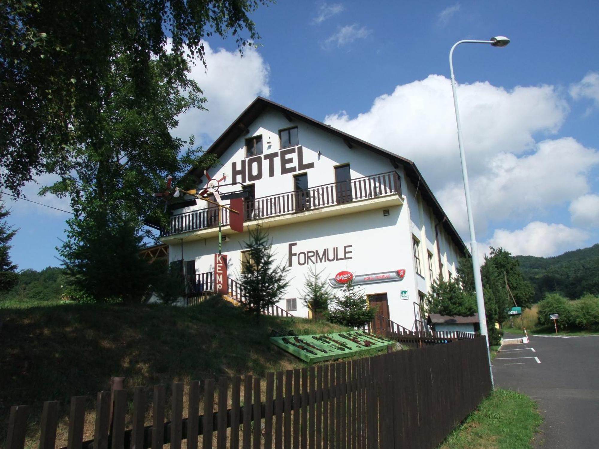 Hotel Formule Decin Kültér fotó