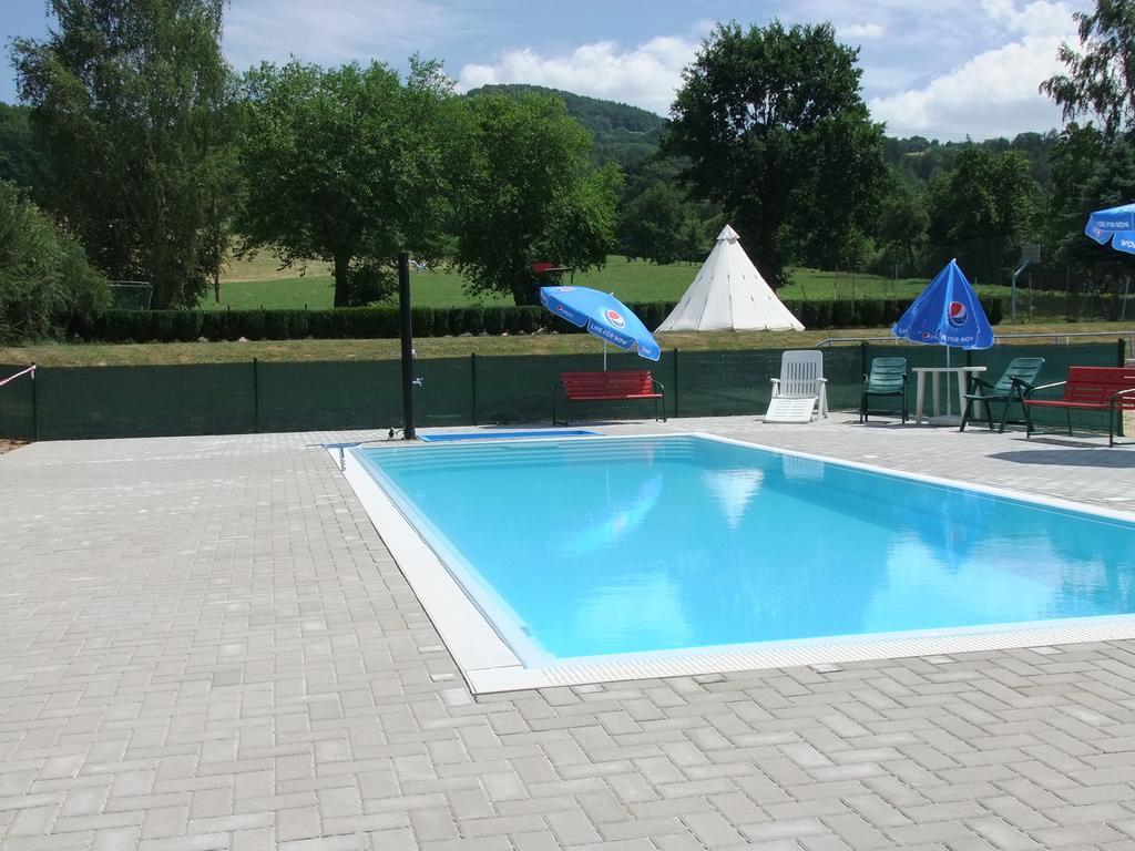 Hotel Formule Decin Kültér fotó