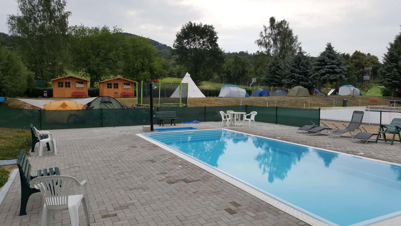 Hotel Formule Decin Kültér fotó